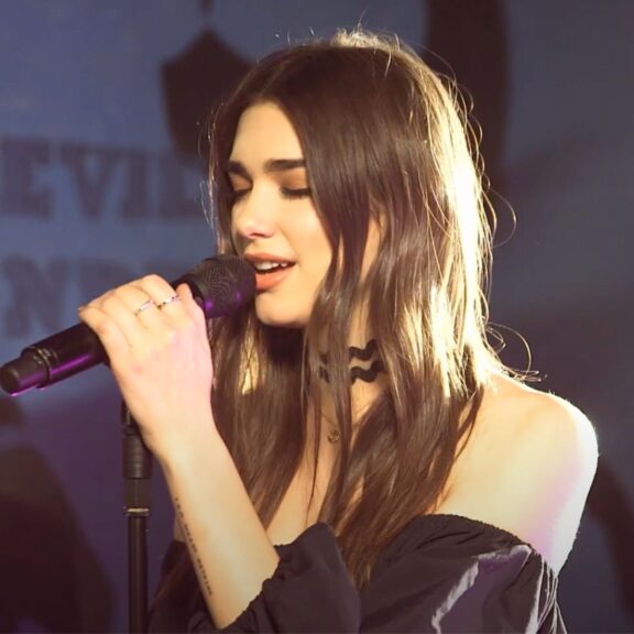 Dua lipa correct edge