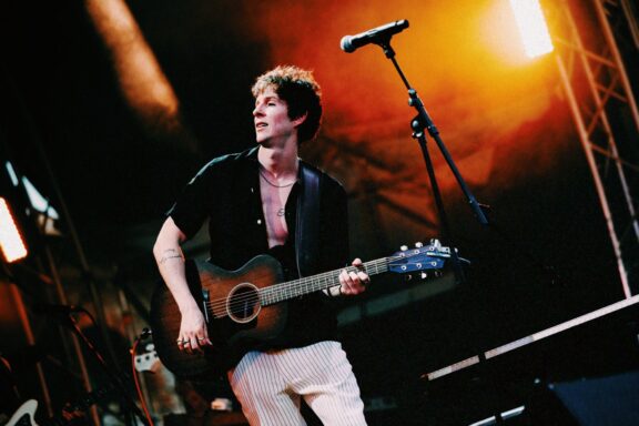 Live 99