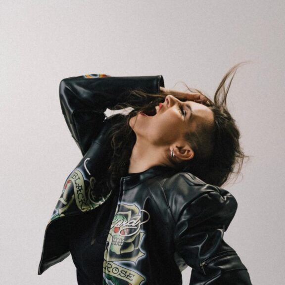 Electric lady3
